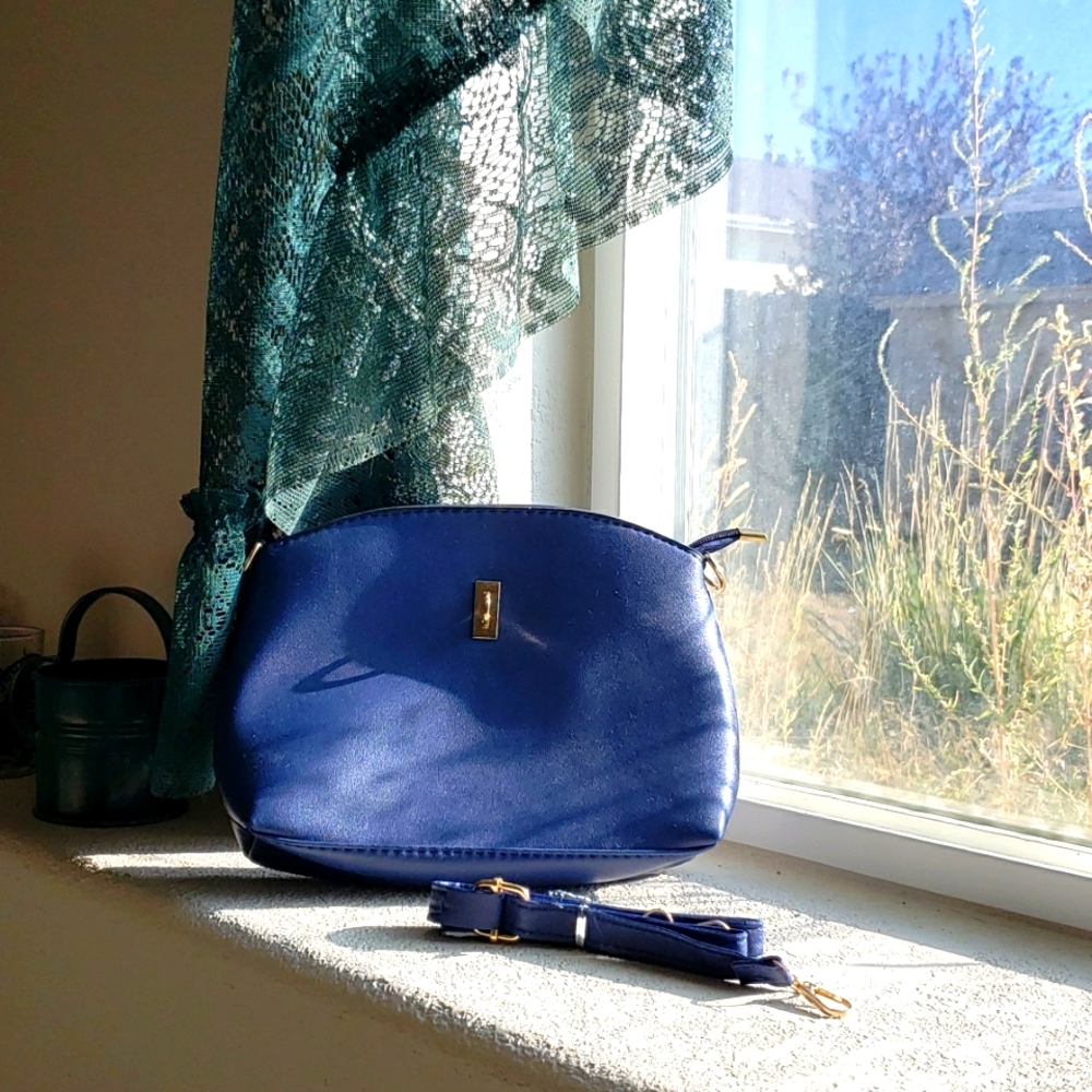 Clutch purse